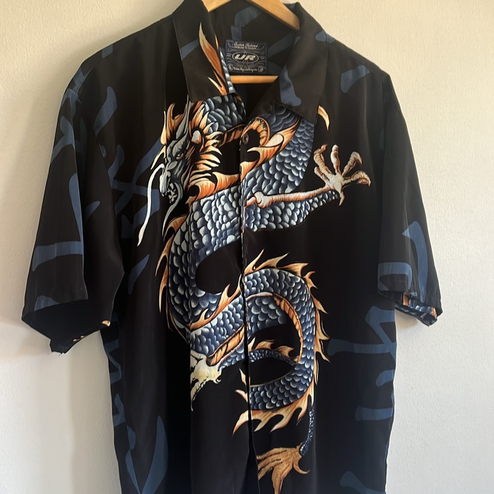 Vintage Mecca Dragon Shirt / Large / Y2K